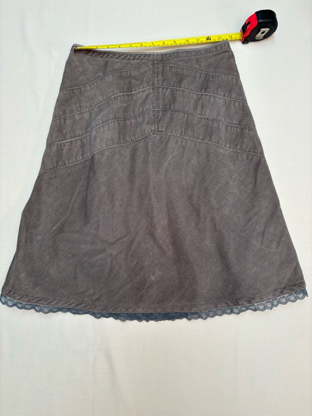Urban Outfitters - Classic A-Line Gray Lace-Hem Women's Skirt -3